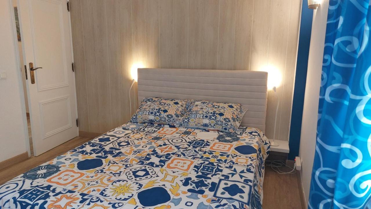 Azulejos Em Portugal Apartment Quarteira Bagian luar foto