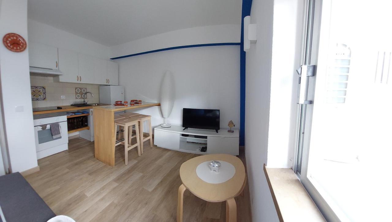 Azulejos Em Portugal Apartment Quarteira Bagian luar foto