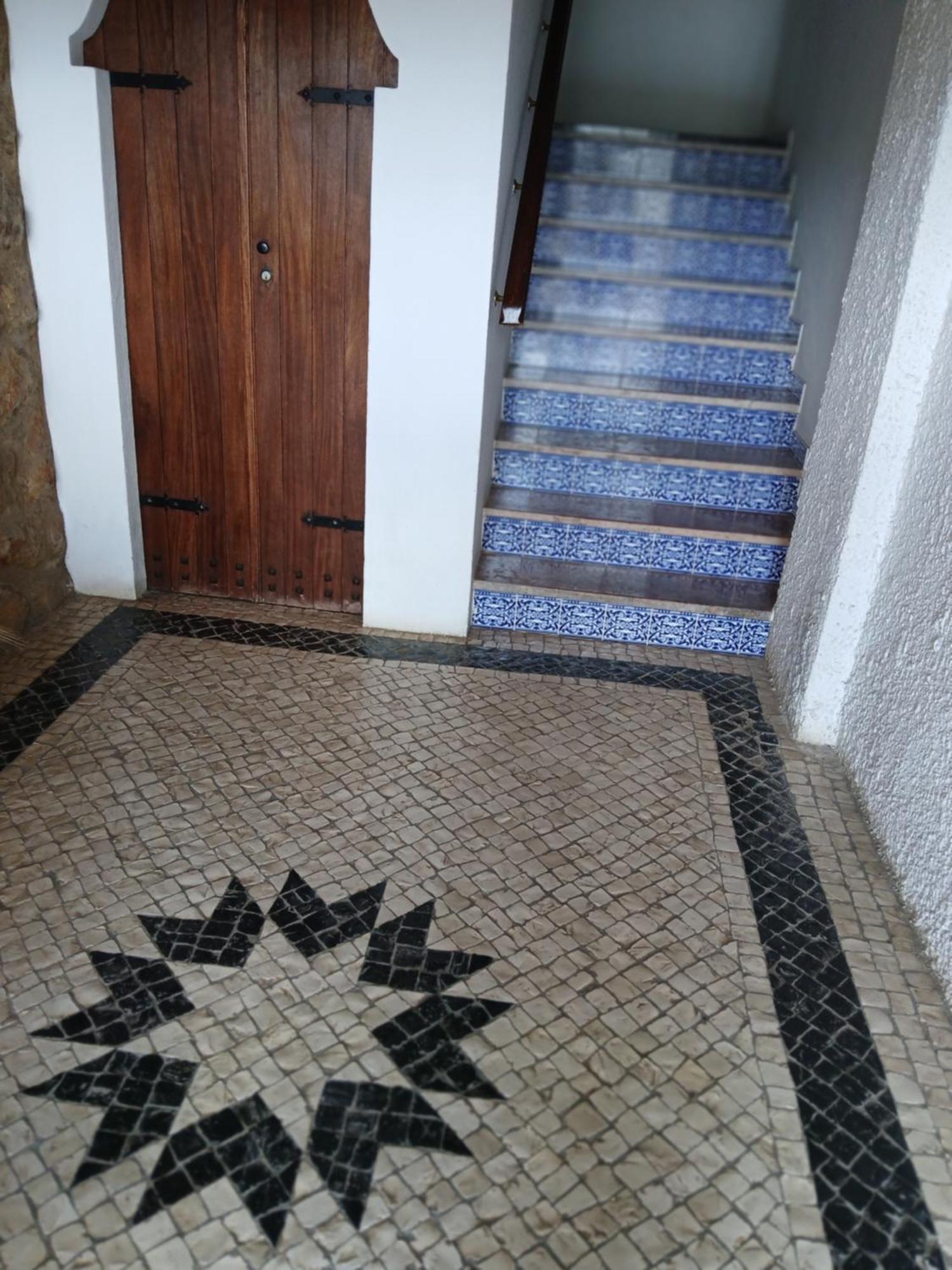 Azulejos Em Portugal Apartment Quarteira Bagian luar foto